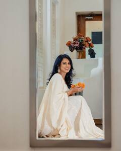 Ramya Pandian: ஒளியிலே தெரிவது தேவதையா...நடிகை ரம்யா பாண்டியனின் தீபாவளி கிளிக்ஸ்!