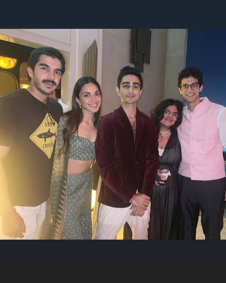 कियारा और सिड ने भले ही कभी अपने रिश्ते पर खुलकर बात नहीं कि, लेकिन कई बार ये ज़ाहिर हो चुका है कि दोनों एक दूसरे को डेट कर रहे हैं.