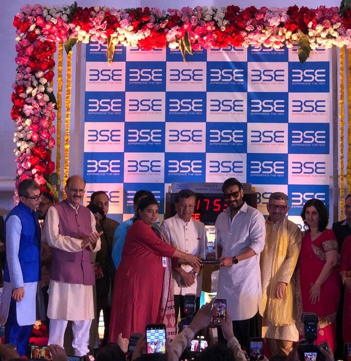 2021ના રોજ સેન્સેક્સ 60 હજારને પાર કરી ગયો હતો, ગયા વર્ષે 4 નવેમ્બર, 2021ના રોજ દિવાળીના અવસરે મુહૂર્ત ટ્રેડિંગનું આયોજન કરવામાં આવ્યું હતું.