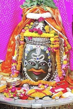 Surya Grahan 2022: सूर्य ग्रहण के दौरान भी बंद नहीं होंगे महाकालेश्वर मंदिर के कपाट, जानें- क्या रहेंगे बदलाव