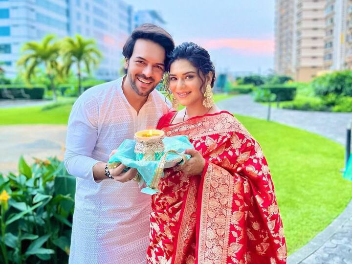 The 'Kundali Bhagya' actor Sanjay Gagnani is loved for his performance in the show, and as it is celebration time, he  he is looking forward to his first Diwali with wife Poonam after marriage and is pumped up for the celebrations as well. (Image Source: Instagram)
