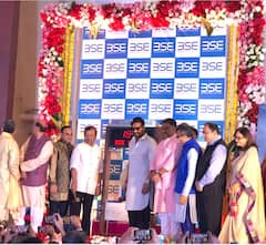 Muhurat Day Trading PHOTO: અભિનેતા અજય દેવગનના હાથે મુહૂર્ત ટ્રેડિંગ, જુઓ ખાસ તસવીરો