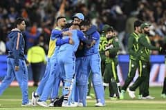 Photos: કોહલી-પંડ્યાના આંસુથી લઈને રોહિતનું શાનદાર રિએક્શન સુધી, જુઓ ભારત-પાક મેચની રોમાંચક પળો