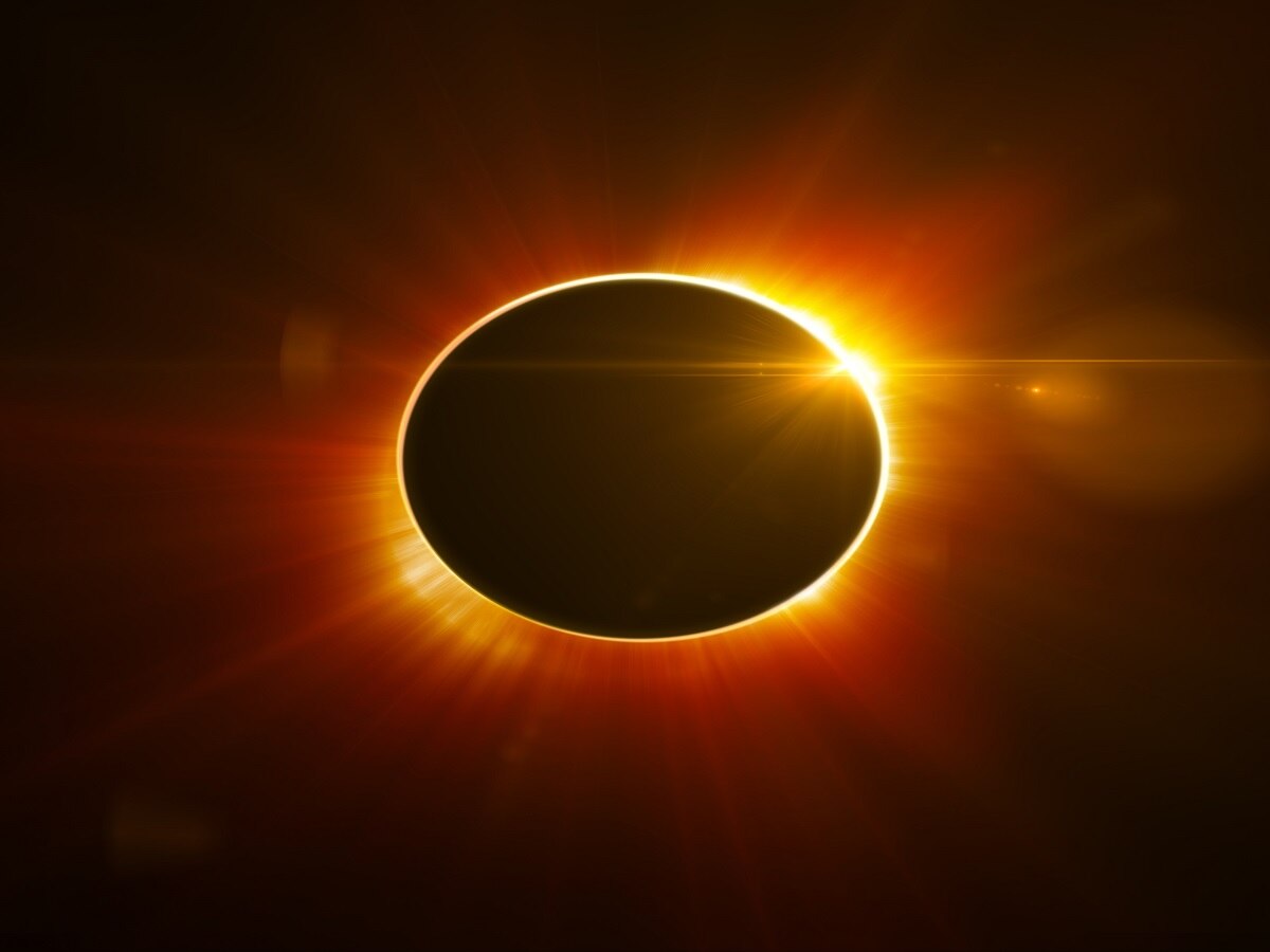 Solar Eclipse  2022: સૂર્ય ગ્રહણ પર ભૂલથી પણ ન કરો આ કામ, નહીંતર થશે......