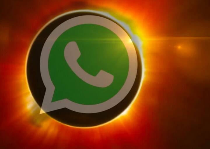 એક યૂઝર્સે લખ્યું સૂર્યગ્રહણ પહેલા જ વોટ્સએપને ગ્રહણ લાગી ગયું.