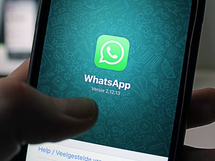 WhatsApp services have been down for the last 30 minutes india wide WhatsApp Server Down: సడెన్‌గా వాట్సప్ సేవలు డౌన్, దేశవ్యాప్తంగా ఇదే పరిస్థితి! తికమకలో యూజర్లు