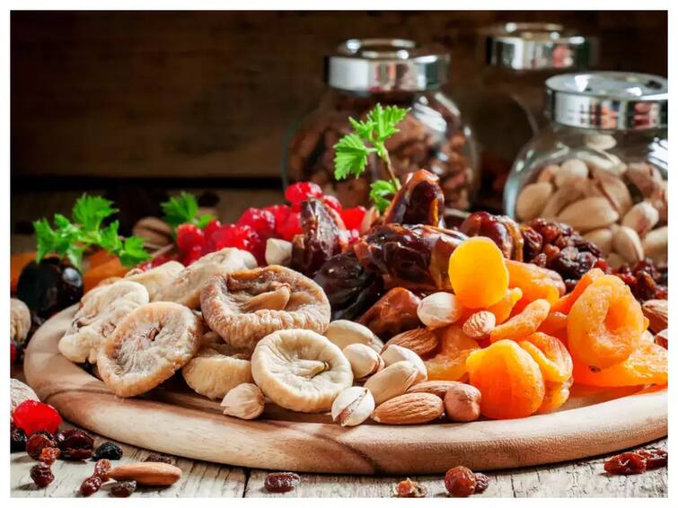 Dry Fruits And Health: To get maximum benefit from dry fruits, use them like this, you will get all the nutrients. Dry Fruits And Health : ਸੁੱਕੇ ਮੇਵਿਆਂ ਤੋਂ ਵੱਧ ਤੋਂ ਵੱਧ ਲਾਭ ਲੈਣ ਲਈ ਇਸ ਤਰ੍ਹਾਂ ਕਰੋ ਵਰਤੋਂ, ਮਿਲਣਗੇ ਸਾਰੇ ਪੋਸ਼ਕ ਤੱਤ