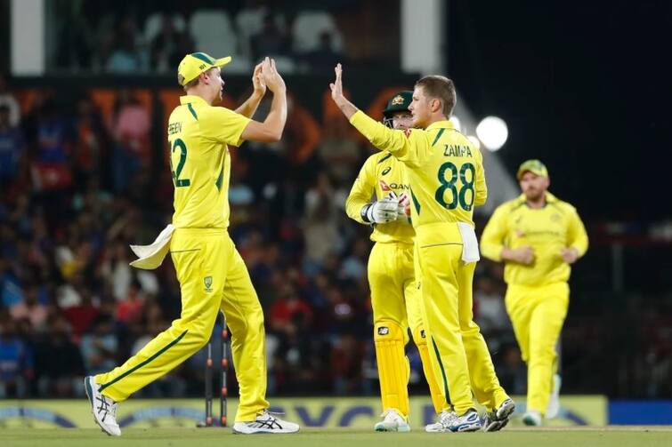 T20 World Cup 2022: Australia s Adam Zampa tests COVID-19 positive ahead of Sri Lanka clash T20 World Cup 2022:  શ્રીલંકા સામેના મુકાબલા પહેલા ઓસ્ટ્રેલિયાને લાગ્યો મોટો ફટકો, આ મેચ વિનર ખેલાડી થયો કોરોના સંક્રમિત