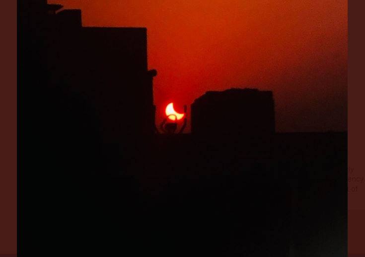 Solar Eclipse 2022 Live updates suray grahan timing Precautions Reason behind solar eclipse Solar Eclipse 2022 Live : સૂર્યગ્રહણ પૂરું, હવે 8 નવેમ્બરે થશે ચંદ્રગ્રહણ