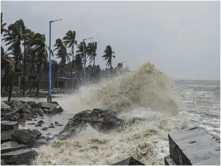 Sitrang Cyclone ​effect of cyclonic storm Sitrang seen in Bastar, possibility of rain Chhattisgarh ann Sitrang Cyclone: बस्तर में दिख सकता है चक्रवाती तूफान सितरंग का असर, अगले 2 दिन तक बारिश की संभावना