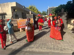 Diwali 2022: शाही अंदाज में मनाई गई मेवाड़ की दीपावली, रोशनी से जगमग दिखे बाजार, तस्वीरों में देखें भव्य नजारा