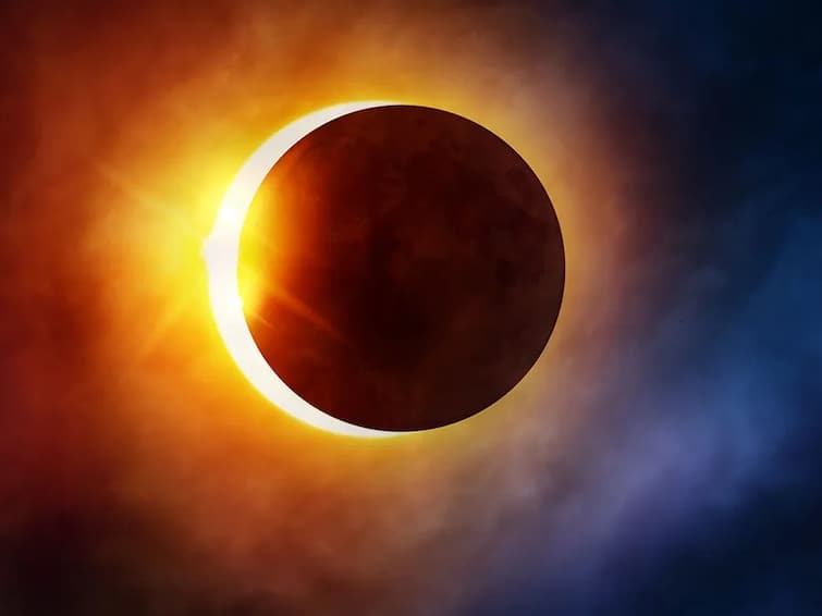 Solar Eclipse 2022 : Good effects of these zodiac signs Solar Eclipse 2022 : ২৭ বছর পর দীপাবলিতে সূর্যগ্রহণ, কোন রাশির জাতক-জাতিকারা উপকৃত হবেন ?