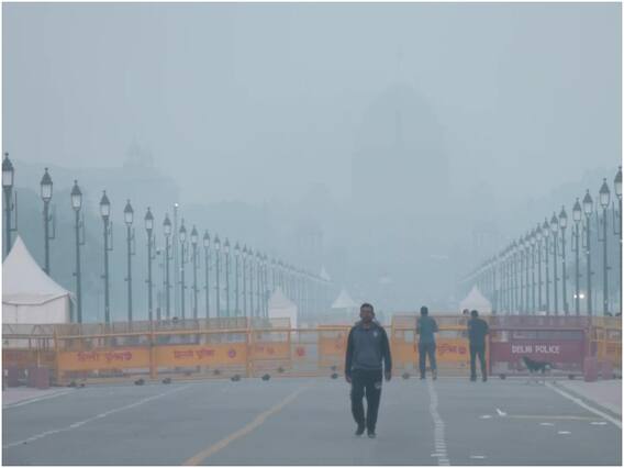 सड़कों पर जले पटाखें, आसमान में छायी धुंध... दिवाली के बाद दिल्ली से तमिलनाडु तक कहां कैसा रहा नजारा, देखें तस्वीरें