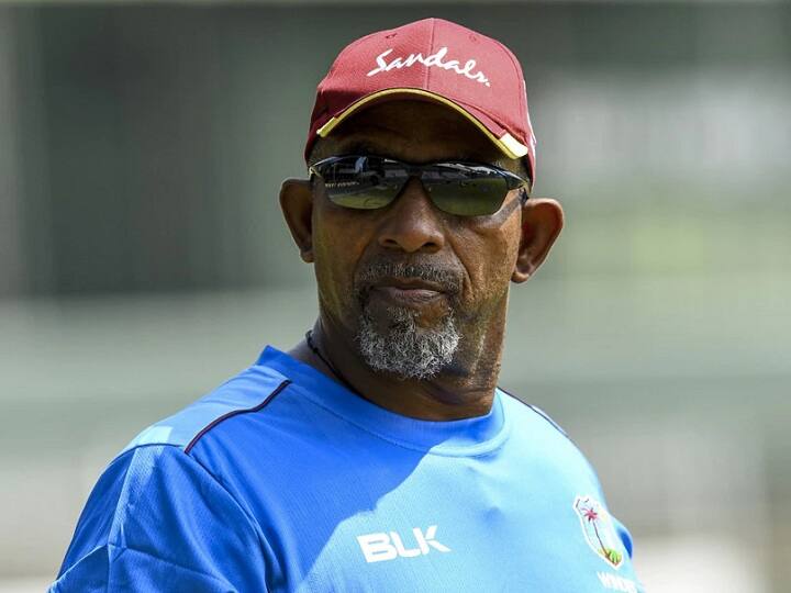 Phil Simmons will quits West Indies head coach position after Team Worst Performance in T20 World Cup 2022 Phil Simmons: टी20 वर्ल्ड कप में खराब प्रदर्शन पर विंडीज फैंस से मांगी माफी, हेड कोच पद भी छोड़ेंगे
