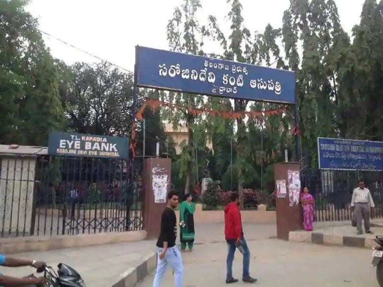 Hyderabad Diwali: eye injuries Diwali day, Victims flooded to sarojini devi eye hospital mehdipatnam Hyderabad: దీపావళి వేళ అపశ్రుతులు, సరోజినీ దేవి కంటి ఆస్పత్రికి బాధితుల క్యూ