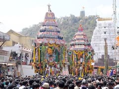 Srikalahasti Temple: సూర్య గ్రహణం ఎఫెక్ట్ - శ్రీకాళహస్తి ఆలయానికి క్యూ కట్టిన భక్తులు, ఎందుకంటే !