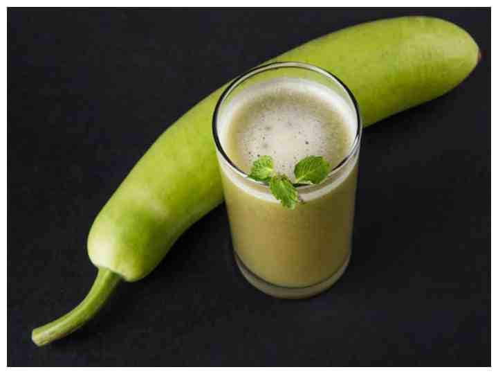 Amazing benefits of drinking bottle gourd juice लौकी का रस देखकर नाक-मुंह चढ़ाते हैं तो पहले जान लें इसके फायदे, फिर आप भी हो जाएंगे फैन