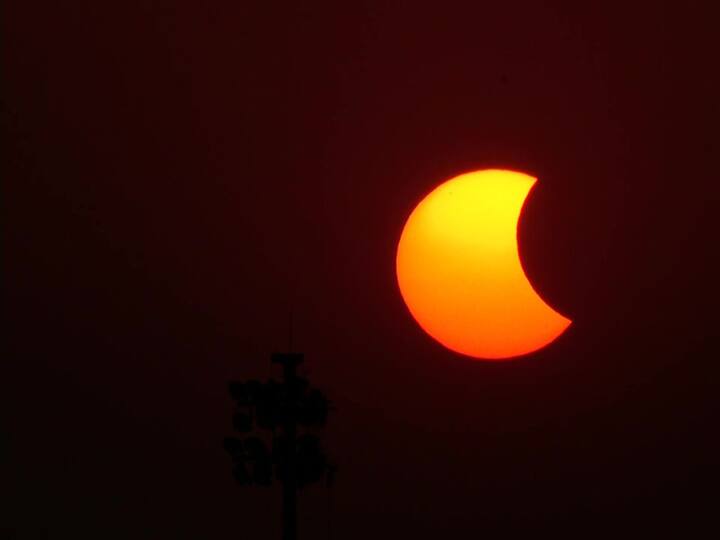 Visual of the year's last solar eclipse from Lucknow, Uttar Pradesh (Image: Twitter/@ANI)
