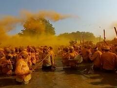 गुरु बिरोबा आणि शिष्य महालिंगराया यांच्या भेटीचा अनोखा सोहळा, लाखो भाविकांच्या उपस्थितीचे हुलजंती पडला पार