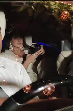 Diwali 2022: मां बनने के बाद पहली बार किसी पार्टी में पहुंची Sonam Kapoor, जमकर करती दिखीं सेलिब्रेट