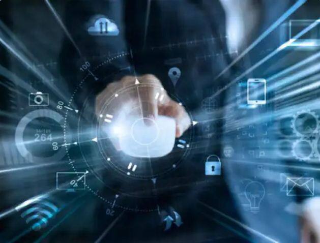 ਡਿਜੀਟਲ ਰੁਪਏ ਦਾ ਸਭ ਤੋਂ ਵੱਡਾ ਫਾਇਦਾ ਇਹ ਹੈ ਕਿ ਤੁਸੀਂ ਇਸਨੂੰ ਨਕਦ ਵਿੱਚ ਬਦਲ ਸਕਦੇ ਹੋ। ਡਿਜੀਟਲ ਲੈਣ-ਦੇਣ 'ਤੇ ਚਾਰਜ ਘੱਟ ਕੀਤੇ ਜਾਣਗੇ। ਡਿਜੀਟਲ ਰੁਪਿਆ ਕਿਸੇ ਵੀ ਮੁਦਰਾ ਧੋਖਾਧੜੀ ਤੋਂ ਬਚਣ ਲਈ ਵਧੇਰੇ ਸਮਰੱਥ ਹੋਵੇਗਾ ਕਿਉਂਕਿ ਇਸਦੀ ਹਰ ਇਕਾਈ ਵਿਲੱਖਣ ਹੋਵੇਗੀ ਜਿਵੇਂ ਕਿ ਇਹ ਫਿਏਟ ਕਰੰਸੀ ਜਾਂ ਕਾਗਜ਼ੀ ਪੈਸੇ ਨਾਲ ਹੁੰਦਾ ਹੈ। ਤੁਸੀਂ ਇਸਦੀ ਵਰਤੋਂ ਡਿਜੀਟਲ ਭੁਗਤਾਨ ਦੀ ਤਰ੍ਹਾਂ ਕੋਈ ਵੀ ਭੁਗਤਾਨ ਕਰਨ ਜਾਂ ਸਟੋਰ ਕਰਨ ਲਈ ਕਰ ਸਕੋਗੇ।