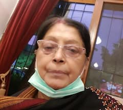 'শিক্ষা ও শিক্ষকজাতির অপমান' চাকরিপ্রার্থীদের হয়ে খোলা চিঠি বিশিষ্ট সাহিত্যিক বিশী-কন্যার