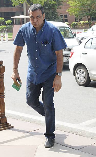 ਬਾਲੀਵੁੱਡ ਅਦਾਕਾਰ ਪਰੇਸ਼ ਰਾਵਲ ਦੀ ਲਵ ਸਟੋਰੀ ਹੈ ਬੇਹੱਦ ਫ਼ਿਲਮੀ