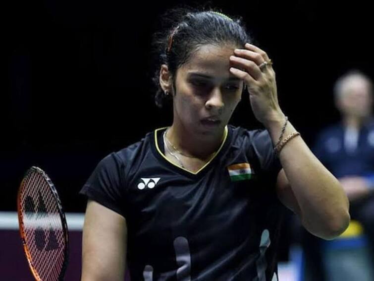 French Open Satwiksairaj Rankireddy Chirag Shetty progress but Saina Nehwal Treesa Jolly Gayatri Gopichand bow out பிரெஞ்சு ஓபன்: இந்திய வீரர்கள் தொடர் தோல்வி!  வெளியேறினார் நட்சத்திர வீராங்கனை சாய்னா நேவால்