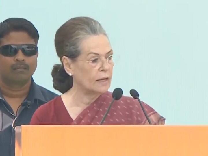 congress party will be strong under mallikarjun kharge says sonia gandhi 'खरगे के नेतृत्व में मजबूत होगी कांग्रेस', सोनिया गांधी ने कहा- जनता और कार्यकर्ताओं का सम्मान मेरी पूंजी