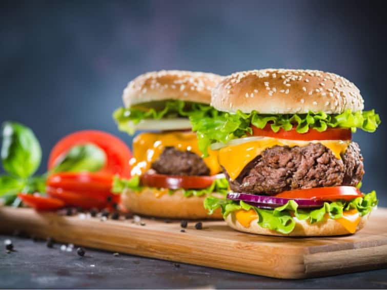 Two Meat Burgers A Week, Public Transport Greenhouse Gas Emissions Fossil Fuels Climate Change Paris Agreement 2030 Targets Can Keep Climate Crisis At Bay, Research Suggests Two Meat Burgers A Week Can Keep Climate Crisis At Bay, Research Suggests