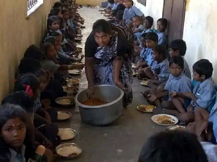 Breakfast is provided to 2 thousand 285 students in 48 schools in Kodaikanal Union. கொடைக்கானல் ஒன்றியத்தில் 48 பள்ளிகளில் 2 ஆயிரத்து 285 மாணவ-மாணவிகளுக்கு காலை உணவு.. ஒரு தொகுப்பு