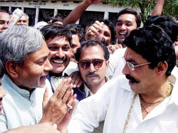 CM Nitish Kumar Campaign For Anant Singh Wife Neelam Devi BJP Sushil Kumar  Modi Attacked On Zero Tolerance Policy | Bihar Politics: अनंत सिंह की पत्नी  के लिए प्रचार करेंगे नीतीश कुमार?