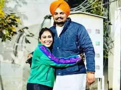 সিধু মুসেওয়ালা মৃত্যু তদন্তে গায়িকা আফসানা খানকে জিজ্ঞাসাবাদ করল NIA