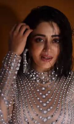 In Pics: नेहा पेंडसेचं किलर रुप, मण्यांचा ड्रेस घालून फोटोशूट, चाहत्यांच्या भन्नाट प्रतिक्रिया