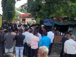 Wardha News : दहशत माजवणाऱ्या गुंडाच्या अटकेसाठी शेकडो नागरिक सरसावले, तळेगाव पोलीस ठाण्यावर धडकले