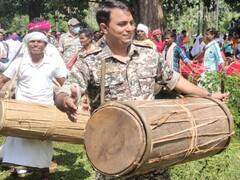हवलदार ने सिपाही को पीटा, वीडियो वायरल होने पर एसपी ने की कार्रवाई, ग्रामीणों ने लगाया यह आरोप