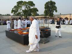 Gandhis Pass The Baton To Mallikarjun Kharge As He Takes Over As Congress Chief. IN PICS