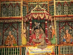 बांके बिहारी का मंदिर खुलने का समय बदला , जानें- अब कितने बजे से शुरू होंगे दर्शन