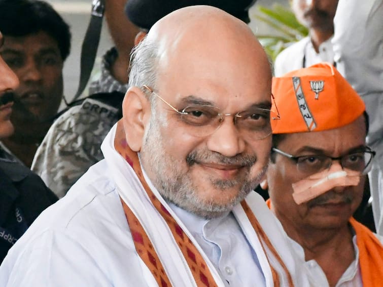 Bengal Ram Navami Violence: Home Minister Amit Shah Dials Bengal Governor, State BJP Chief Bengal Ram Navami Violence: Home Minister Amit Shah Dials Bengal Governor, State BJP Chief