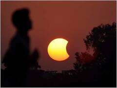 Surya Grahan Photos: દેશ-વિદેશ સુધી... તસવીરોમાં જુઓ કેવું હતું સૂર્યગ્રહણ