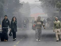 दिल्ली में और गिरा पारा, इस सीजन की सबसे ठंड रही मंगलवार की सुबह, वायु प्रदूषण से राहत नहीं