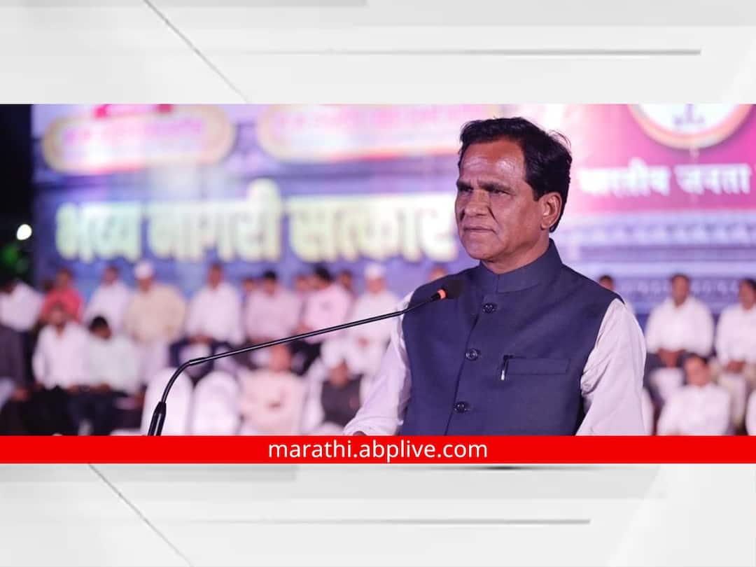 maharashtra News Jalna News MLA from NCP Congress will flee before the Shinde group splits Raosaheb Danve big statement शिंदे गट फुटण्याआधी राष्ट्रवादी-काँग्रेसमधील आमदार पळतील; रावसाहेब दानवेंचं मोठं विधान