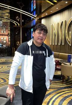 Sudesh Lehri B’day: ਕਾਮੇਡੀ ਦੇ ਨਾਲ ਘੁੰਮਣ ਦਾ ਸ਼ੌਕ ਰੱਖਦੇ ਹਨ ਸੁਦੇਸ਼ ਲਹਿਰੀ , ਬਚਪਨ 'ਚ ਸਕੂਲ ਤੋਂ ਬਾਅਦ ਵੇਚਦਾ ਸੀ ਚਾਹ