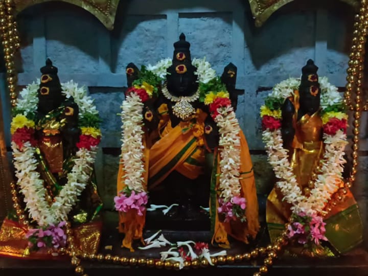 கரூர், அருள்மிகு ஸ்ரீ வராஹி அம்மன் ஆலயத்தில் கந்தசஷ்டி கவசவிழா.. இரண்டாம் நாள் சிறப்பு அபிஷேகம்.