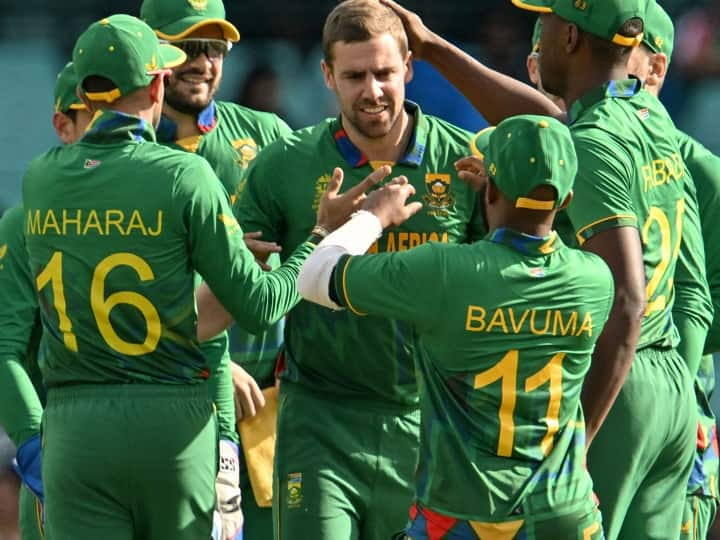 T20 World Cup 2022 BAN vs SA South Africa Beat bangladesh Rilee Rossouw Century T20 WC 2022: दक्षिण अफ्रीका की विशाल जीत, बांग्लादेश को 104 रन से हराया; रिली रोसो रहे 'प्लेयर ऑफ द मैच'