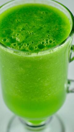 Bottle Gourd Juice : तुमची सकाळ हेल्दी करायची असेल तर आजपासूनच दुधीचा रस प्या; मिळतील अनेक फायदे