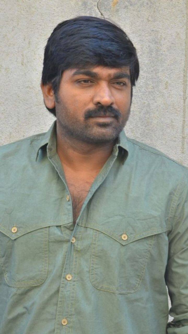 விஜய் சேதுபதிக்கு நிவாஸ் கே பிரசன்னா இசை சொல்லிக்கொடுத்து வருகிறார் என தகவல் வெளியாகியுள்ளது
