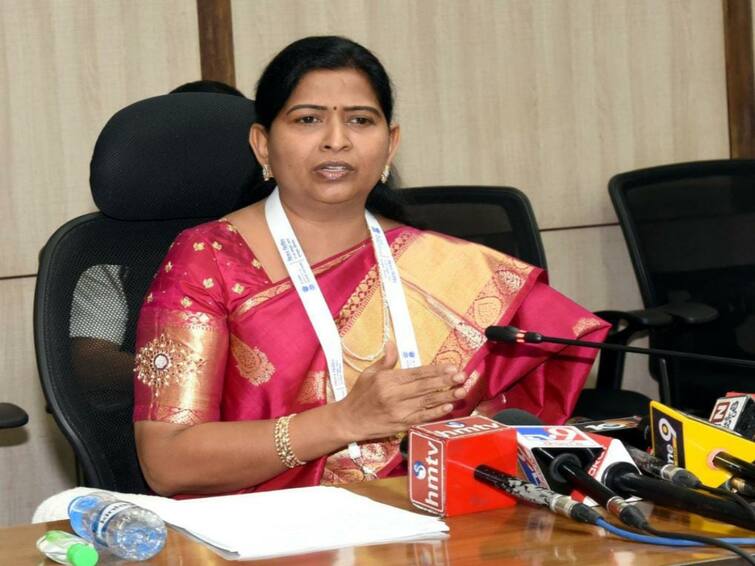 Delhi AP Home minister Taneti Vanitha says ganja worth of nine thousand crores destroyed DNN Minister Taneti Vanitha : ఏపీలో రూ.9251 కోట్ల విలువైన గంజాయి ధ్వంసం చేశాం - మంత్రి తానేటి వనిత