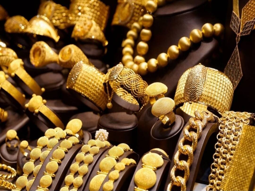 Gold Rate Today: நகை வாங்க தயாரா மக்களே! குறைந்தது தங்கம்.. வீழ்ந்தது வெள்ளி... இன்றைய விலை நிலவரம்!