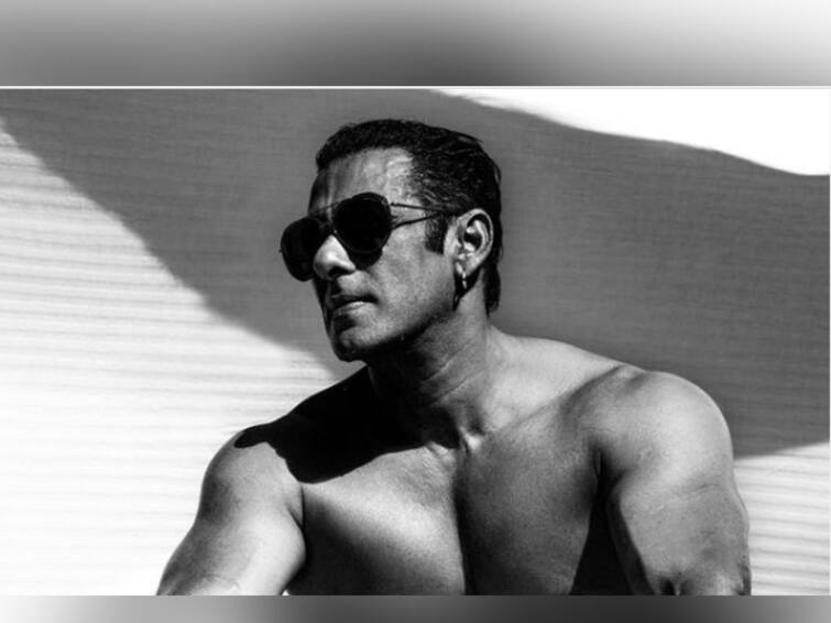 salman khan shared his shirtless photo wished bhai dooj Salman Khan: भाऊबीजेच्या शुभेच्छा देत सलमाननं शेअर केला शर्टलेस फोटो; नेटकऱ्यांकडून कमेंट्सचा वर्षाव